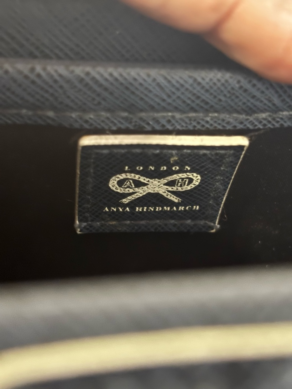 Anya Hindmarch FIRST 1924 Leather Toiletry Bag - Picture 6 of 7